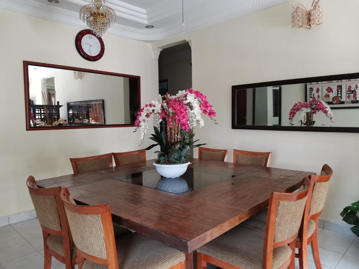 Ainis Guest House In Vista Amani Condominium Kuala Lumpur Eksteriør bilde