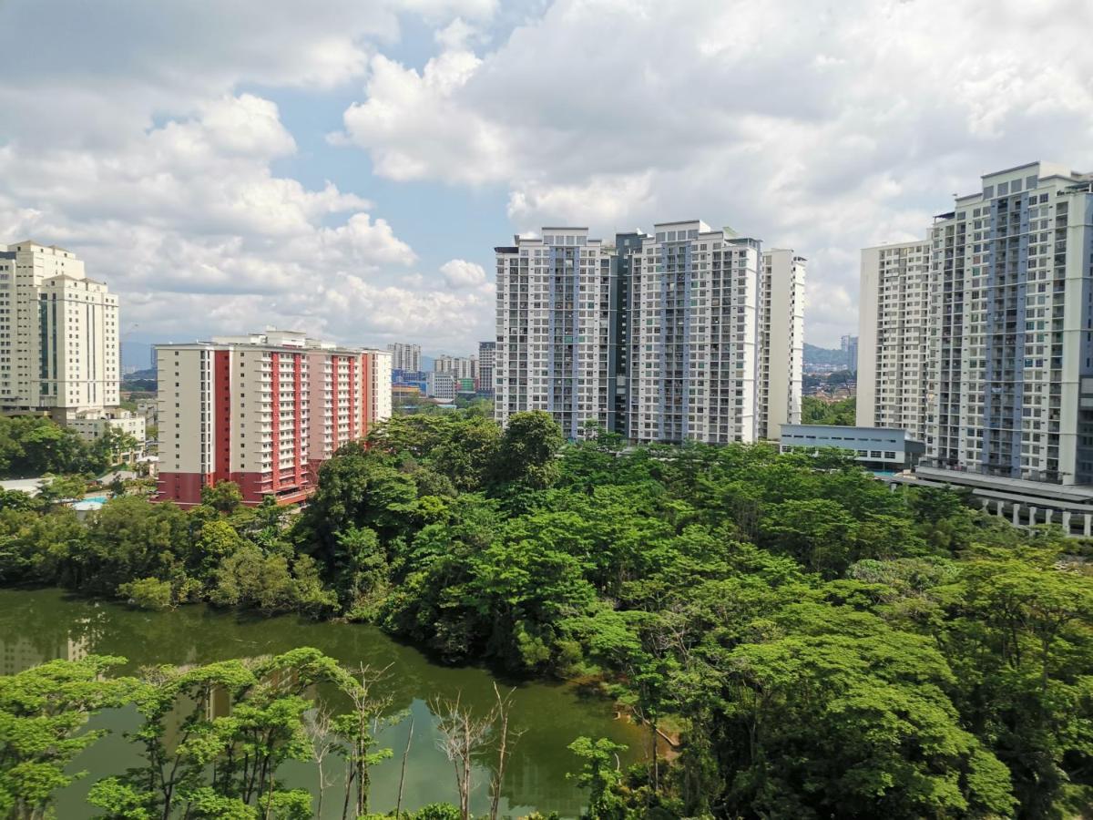 Ainis Guest House In Vista Amani Condominium Kuala Lumpur Eksteriør bilde